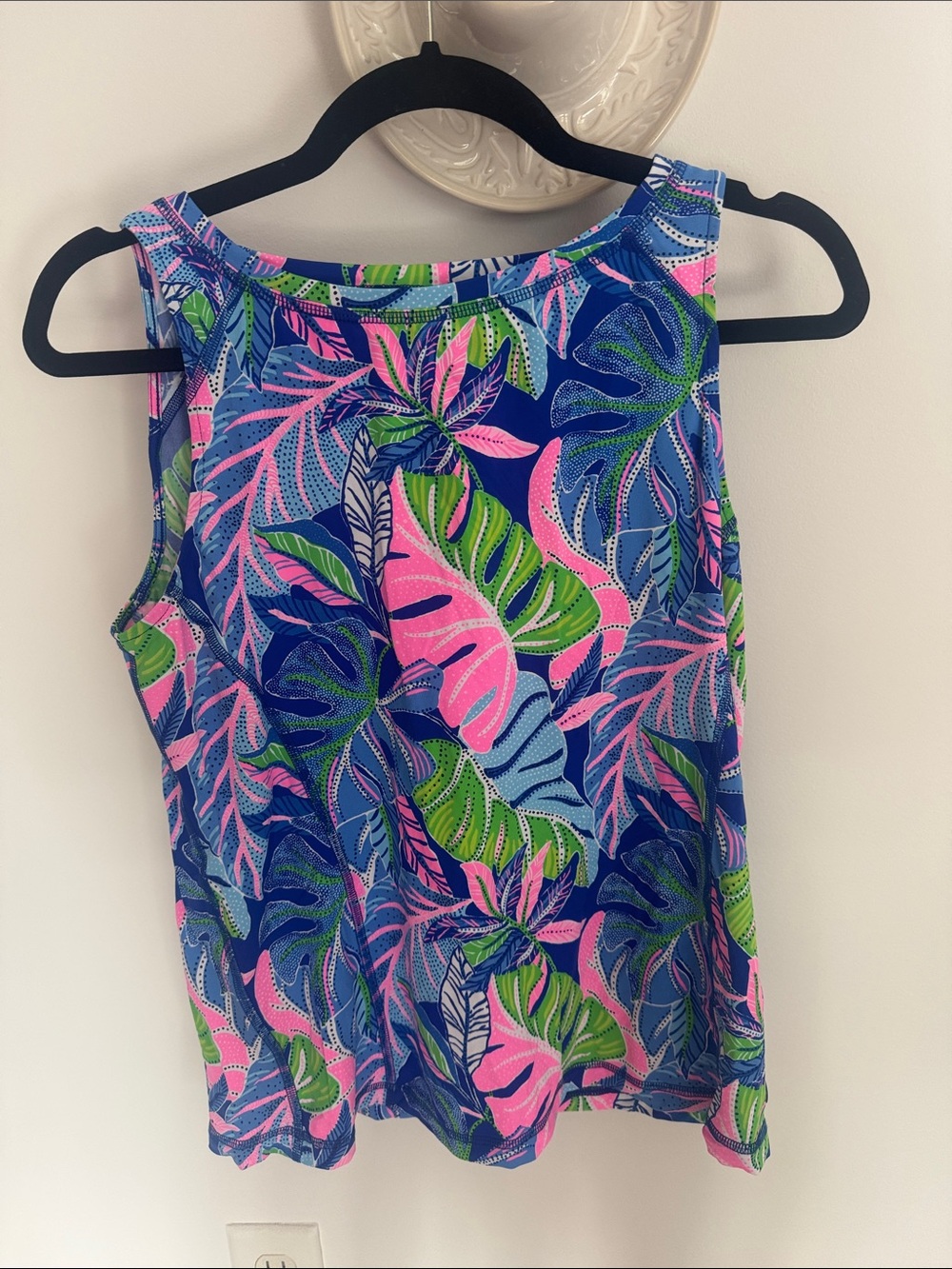 Lilly Pulitzer Tropical Leaf Tank Top in Blue, Pink & Green